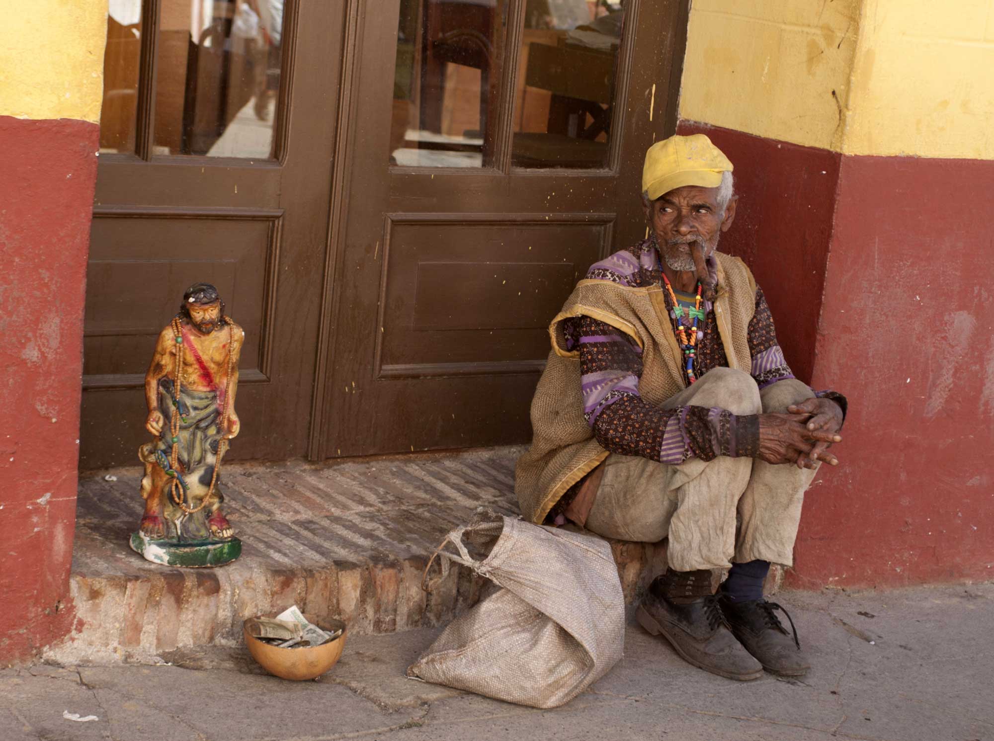 Street photogaphy in Trinidad de Cuba. Photos by Julio Munoz